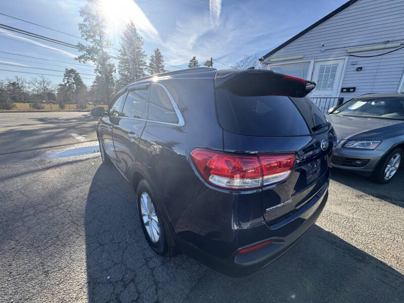 2016 Kia Sorento LX V6