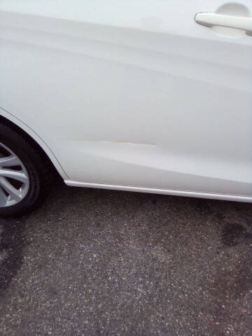 2013 Mazda MAZDA5 Sport