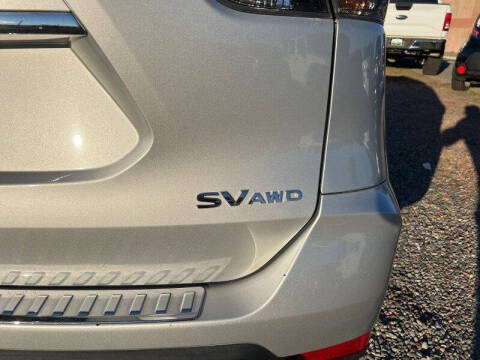 2017 Nissan Rogue SV