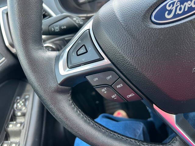 2022 Ford Edge