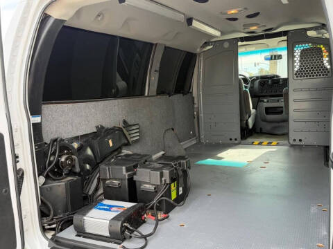 2014 Ford E-Series E-250