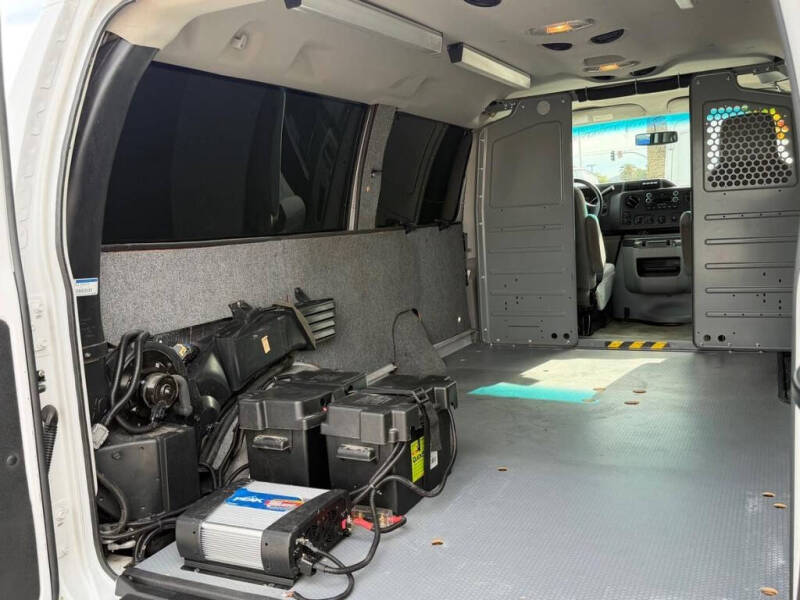 2014 Ford E-Series E-250