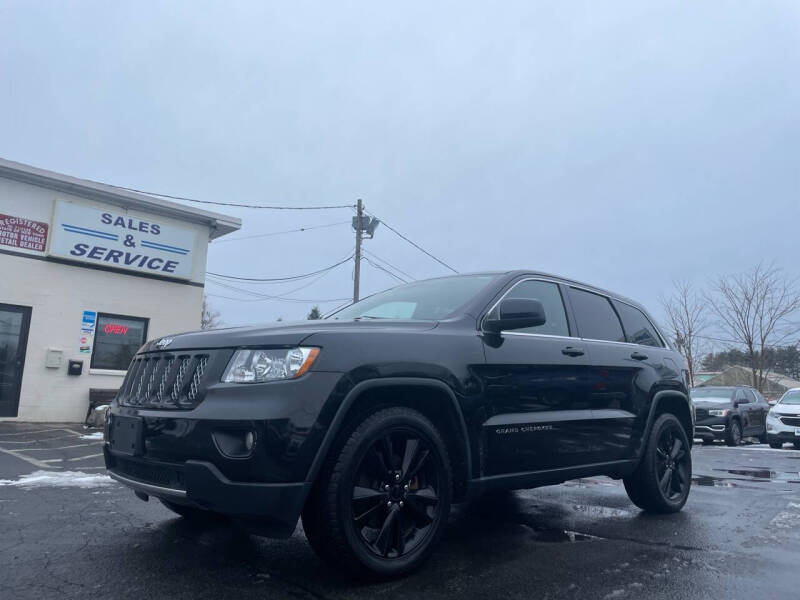 2013 Jeep Grand Cherokee Laredo photo 2