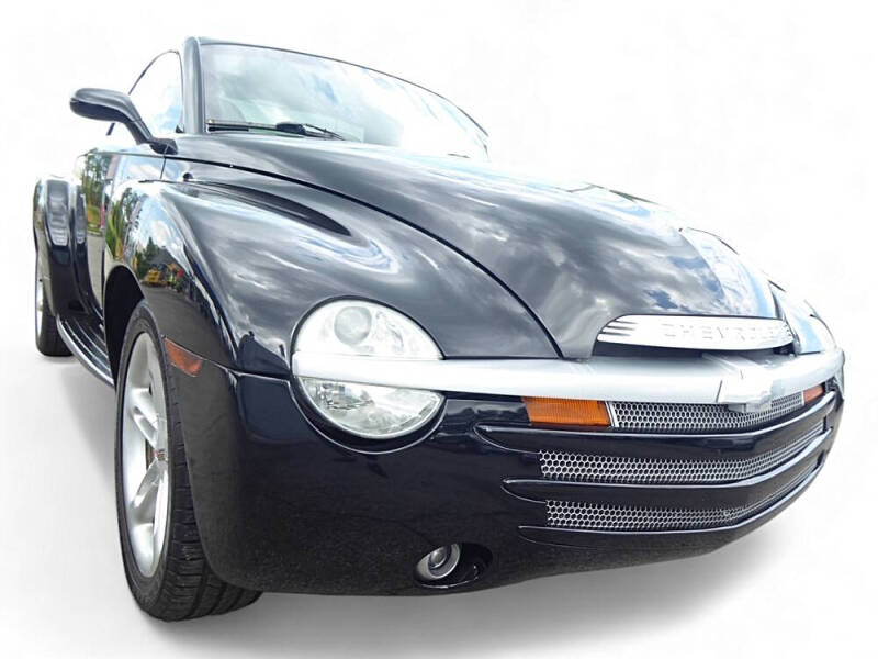 2004 Chevrolet SSR LS