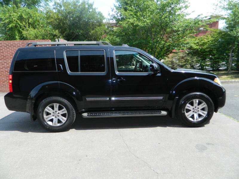 2012 Nissan Pathfinder Silver Edition