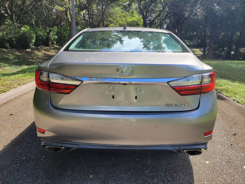 2016 Lexus ES 350