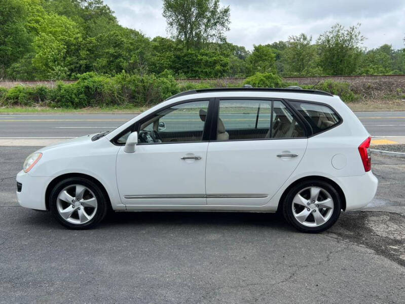 2008 Kia Rondo