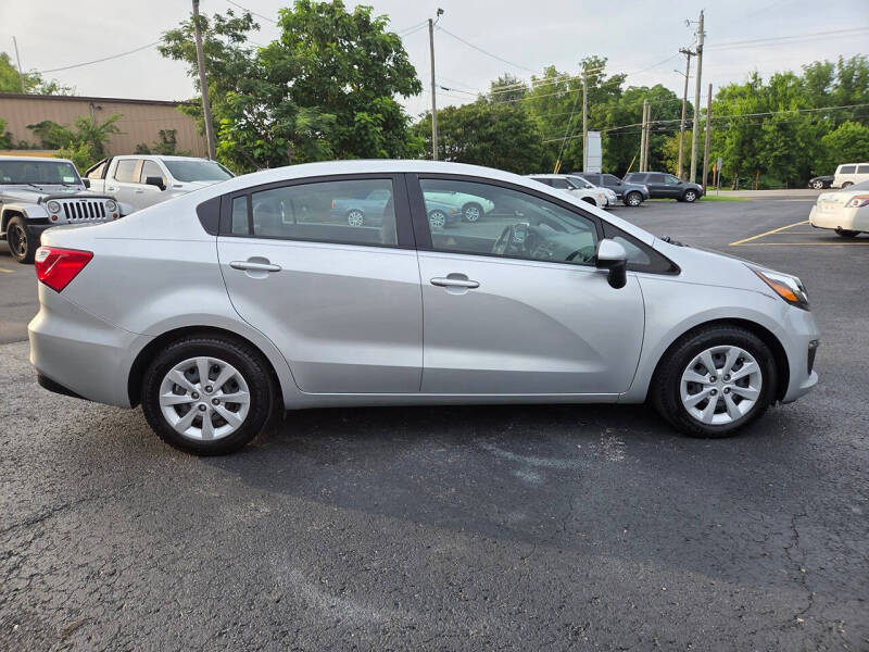 2016 Kia Rio LX
