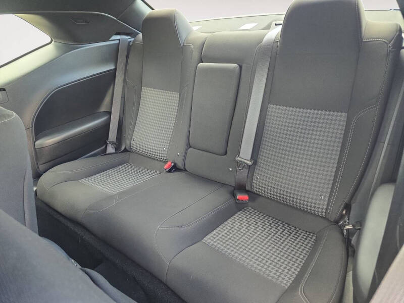 2023 Dodge Challenger SXT