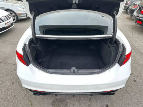 2018 Alfa Romeo Giulia