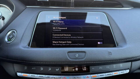 2021 Cadillac XT4 Premium Luxury