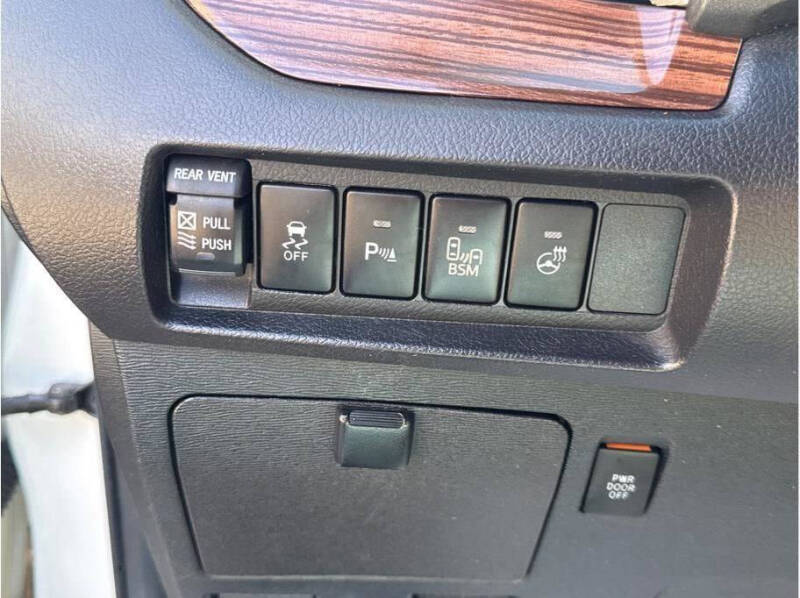 2016 Toyota Sienna
