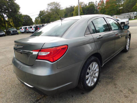 2013 Chrysler 200 Touring