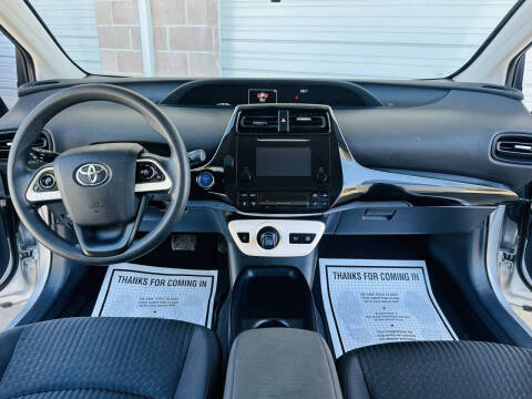 2016 Toyota Prius Two