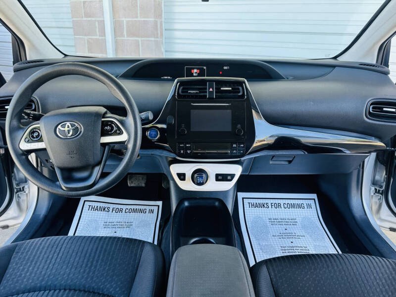 2016 Toyota Prius Two