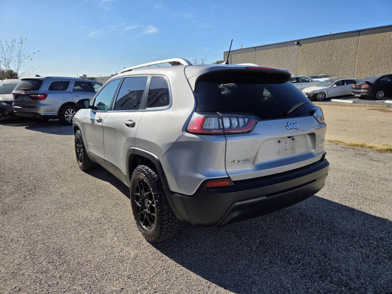 2019 Jeep Cherokee Latitude