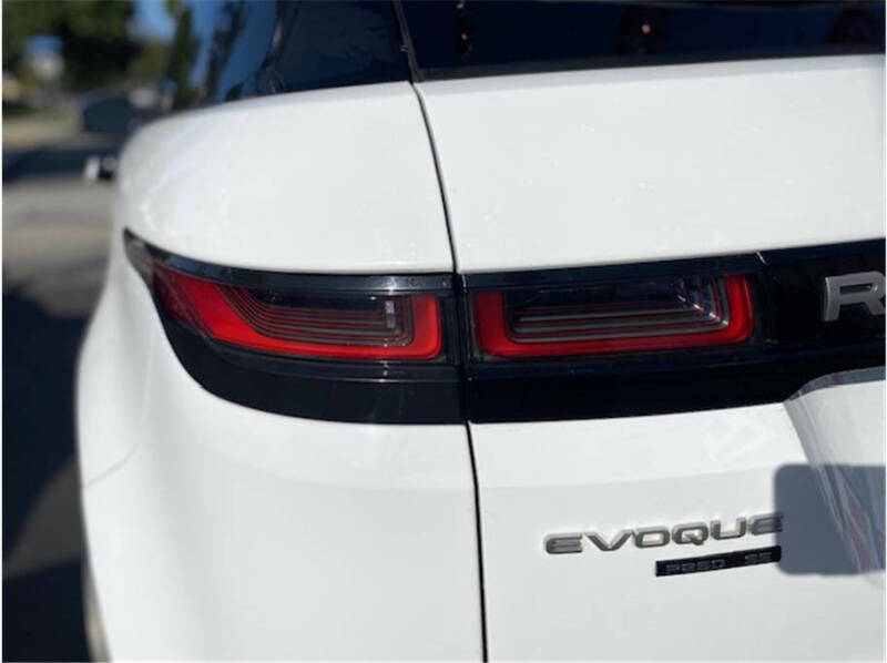 2020 Land Rover Range Rover Evoque SE