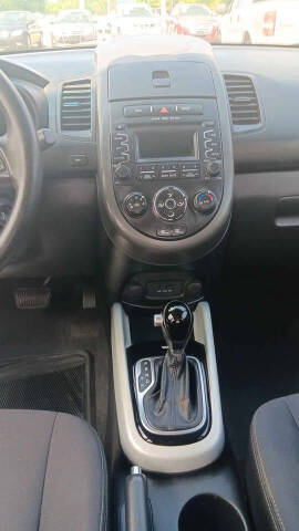 2012 Kia Soul +
