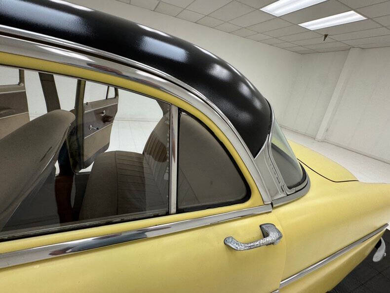 1954 Ford Crestline