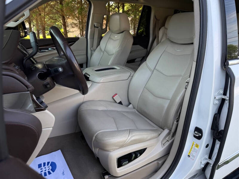 2016 Cadillac Escalade Premium Collection