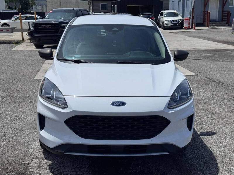 2020 Ford Escape S