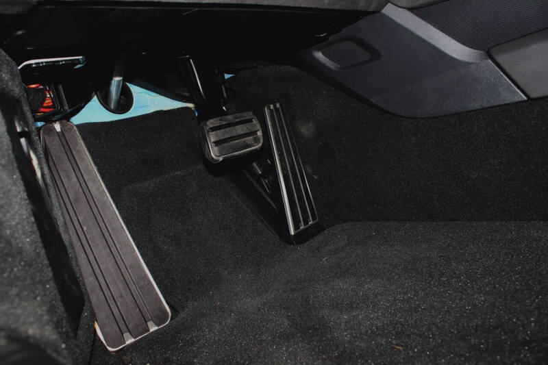 2023 Porsche 718 Cayman GT4 RS