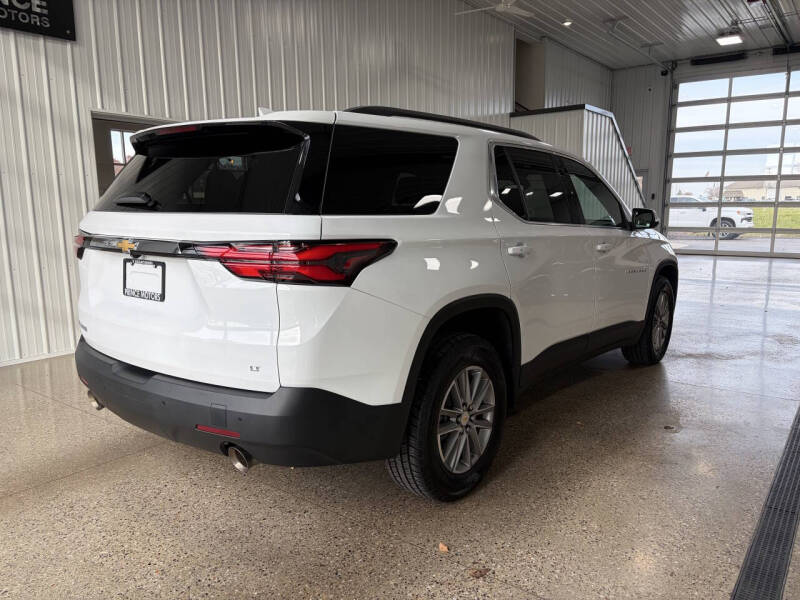 2022 Chevrolet Traverse LT Cloth