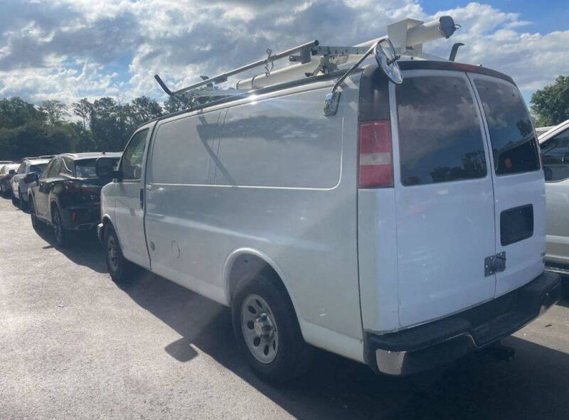2011 Chevrolet Express 1500