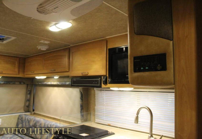 2014 Ford E-Series E-450 SD