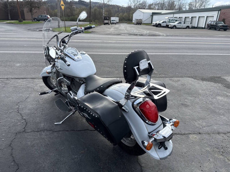 2013 Suzuki VL800 T