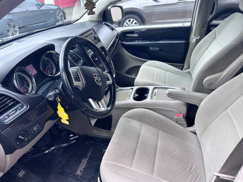2012 Dodge Grand Caravan Crew