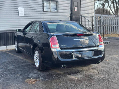 2014 Chrysler 300