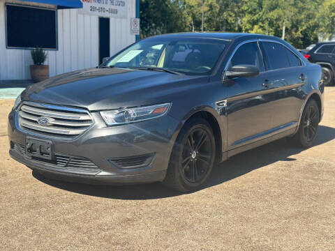 2017 Ford Taurus SE