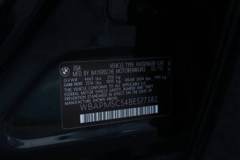 2011 BMW 3 Series 335i