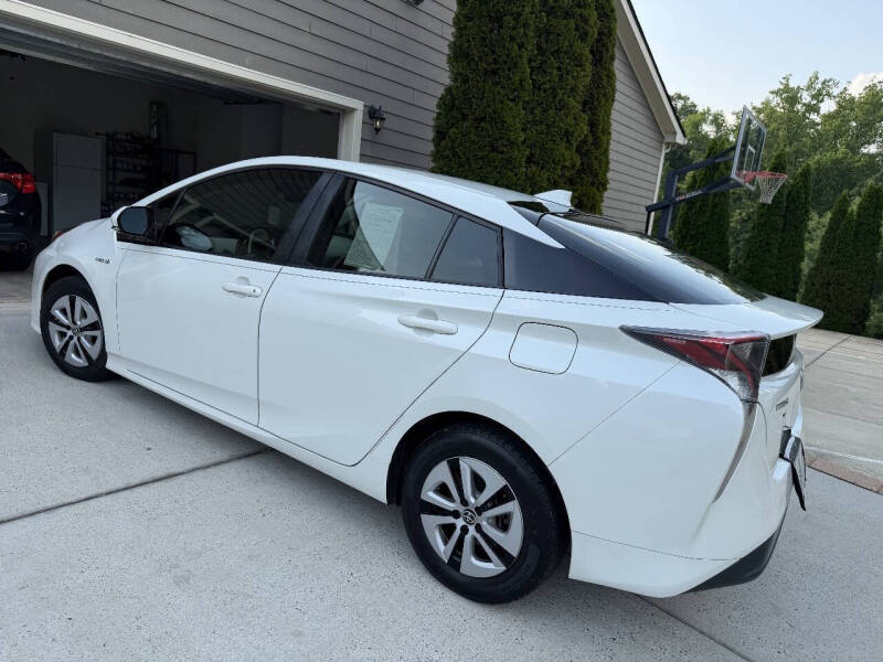 2017 Toyota Prius Two Eco