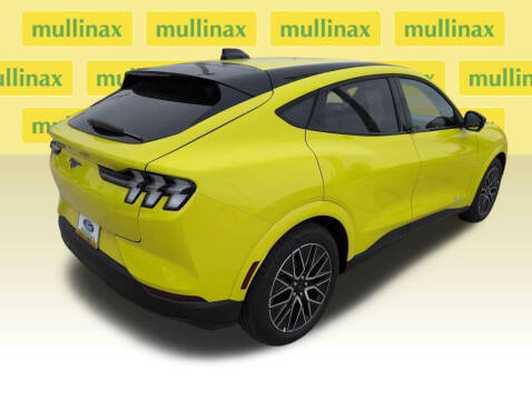 2025 Ford Mustang Mach-E Premium