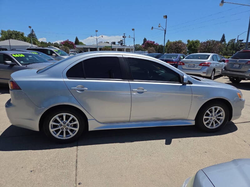 2012 Mitsubishi Lancer SE