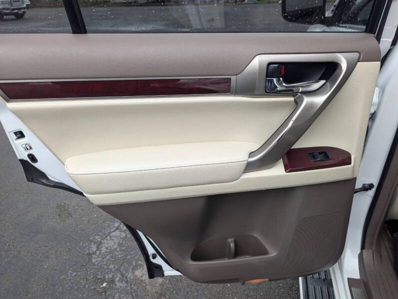 2016 Lexus GX 460