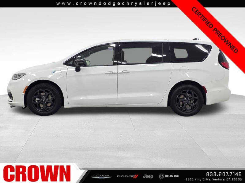 2024 Chrysler Pacifica Plug-In Hybrid Select