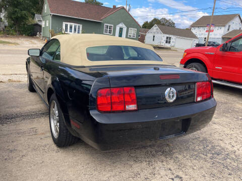 2008 Ford Mustang V6 Deluxe