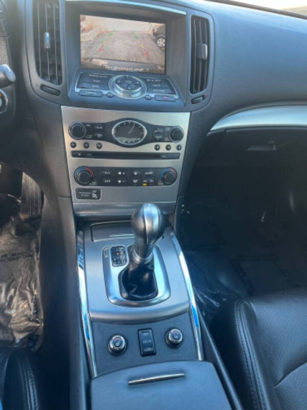 2013 Infiniti G37 Sedan x