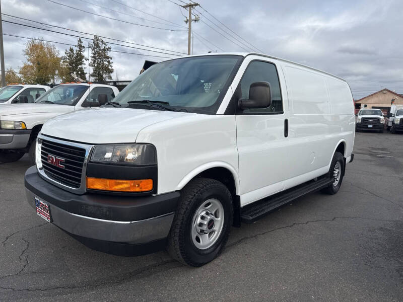 2017 GMC Savana 2500