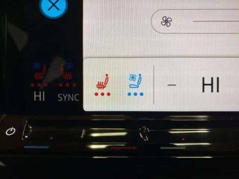 2025 Volkswagen Atlas Cross Sport SE 4Motion