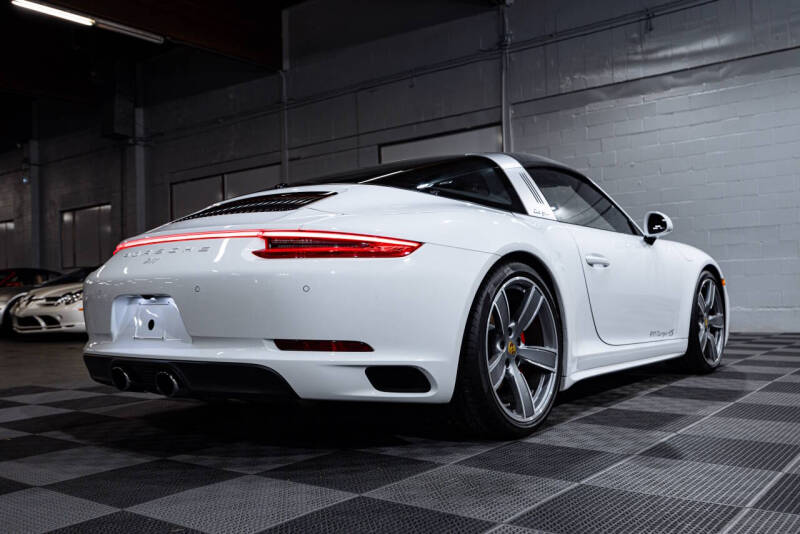 2017 Porsche 911 Targa 4S