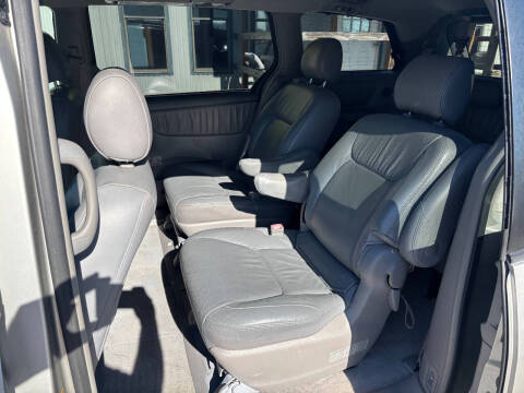 2007 Toyota Sienna XLE 7-Passenger