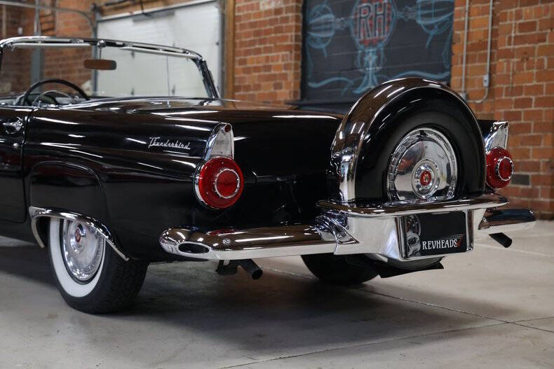 1956 Ford Thunderbird
