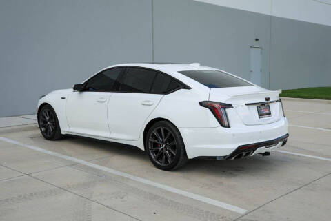 2022 Cadillac CT5-V