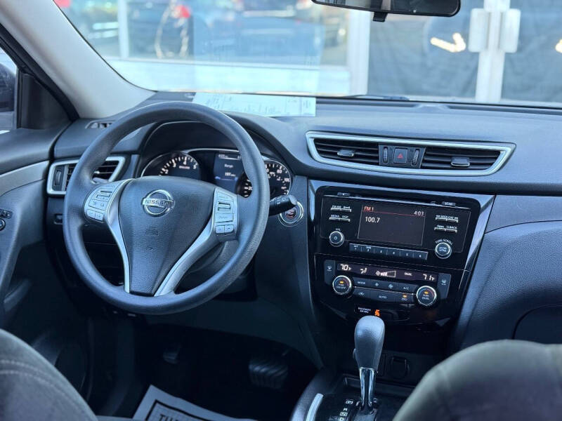 2015 Nissan Rogue SV