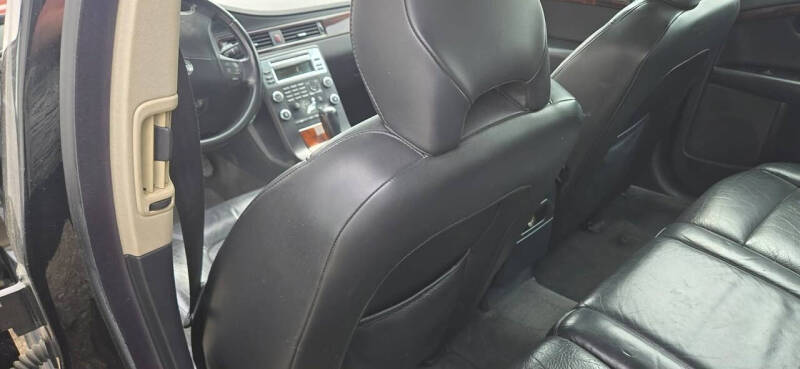 2009 Volvo V70 3.2