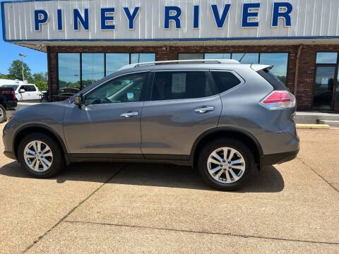 2016 Nissan Rogue for sale at Piney River Ford in Houston MO